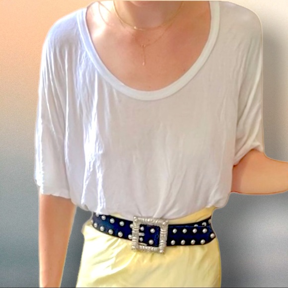 Amour Vert Plain White Oversized Scoop Neck Short Sleeve Tee Shirt Small (XS-M) - Picture 3 of 16